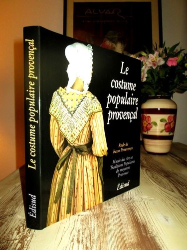 Costume populaire - costume,